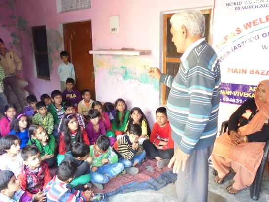 World Women's Day Seminar 8-3-15 at Taloor (5)